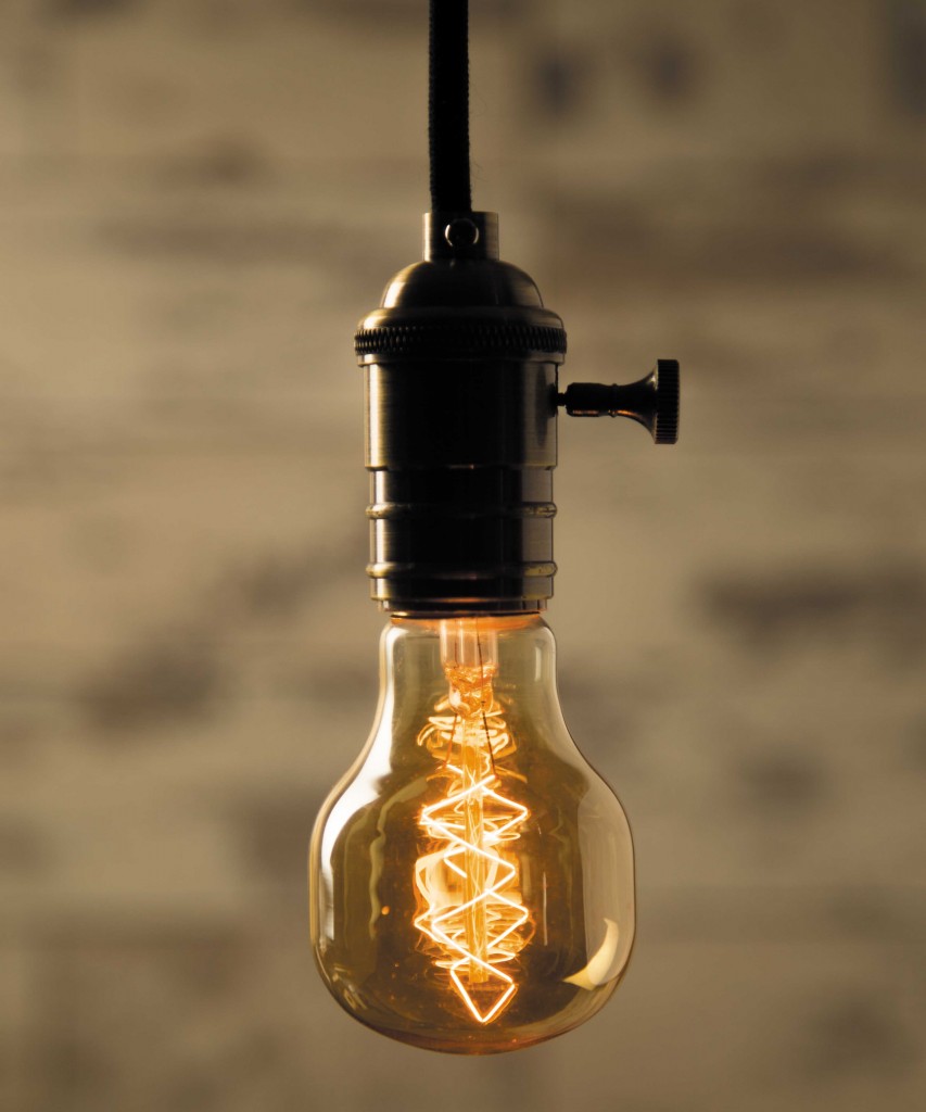 Edison Industrial Zig-Zag Skull Vintage Filament Light Bulb E27 40W